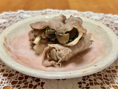 しめじと大葉のクルクルっと☆豚肉巻き